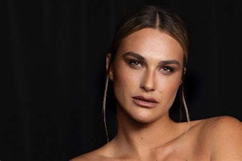 aryna sabalenka boobs|Aryna Sabalenka posts topless pictures on Instagram